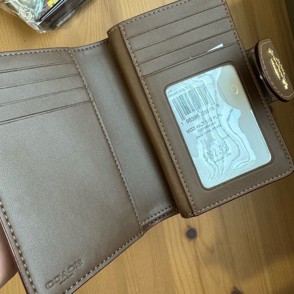 🌸 Coach Medium Corner Zip Wallet In Signature Canvas With Floral Print - Picture 8 of 15